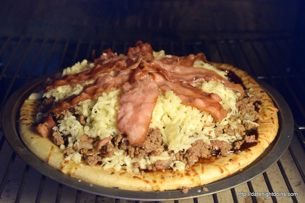 Western Bacon, Cheese Burger Pizza, wood pellet, grill, BBQ, smoker, recipe
