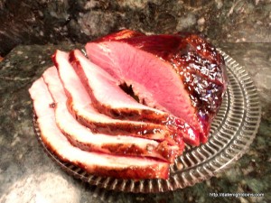 Read more about the article Apple Chipotle Glazed Ham