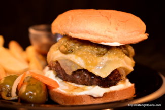Read more about the article Salsa Verde Burgers