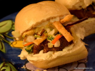 Read more about the article Luau Pork Sliders Go Tailgating