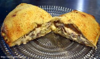 Read more about the article Sausage Egg Breakfast Calzones