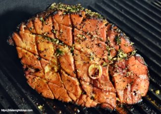 Read more about the article Uncle Bubba’s Brandy Peppercorn Glazed Ham