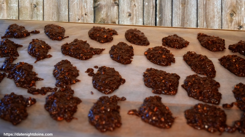 Mom’s No Bake Chocolate Peanut Butter Coconut Cookies