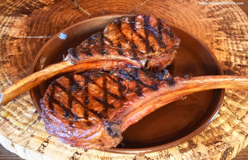 reverse searing tomahawk steak
