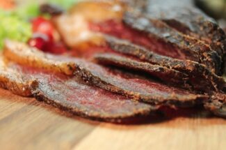 Read more about the article How to Make the Best Beef Jerky From Home