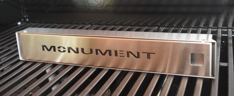 Monument smoke box